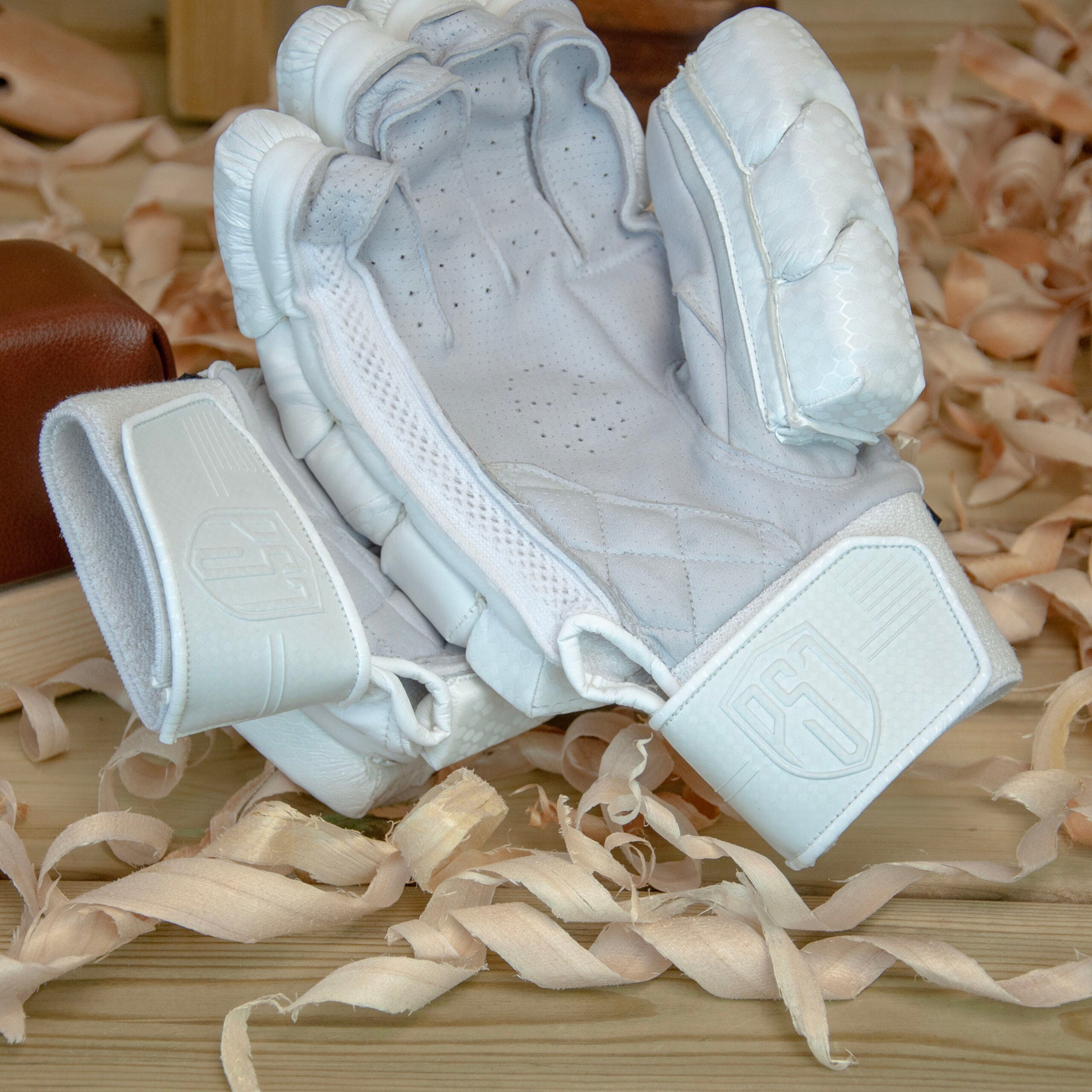 Phantom cricket batting gloves online